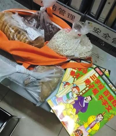 偷鸡腿妈妈:给孩子做了不好示范 否认是惯偷
